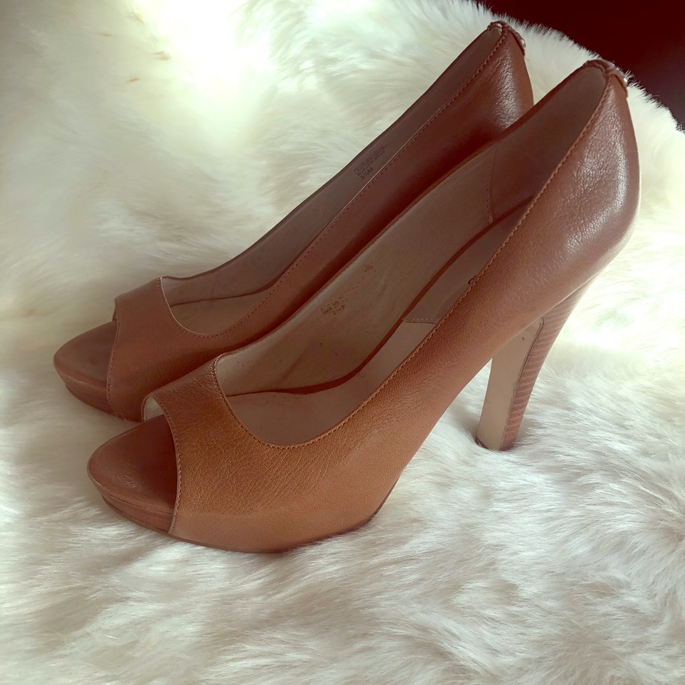 Micheal Kors heels